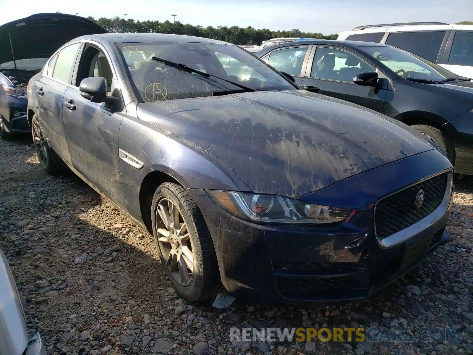 1 Photograph of a damaged car SAJAJ4FX6KCP43939 JAGUAR XE 2019