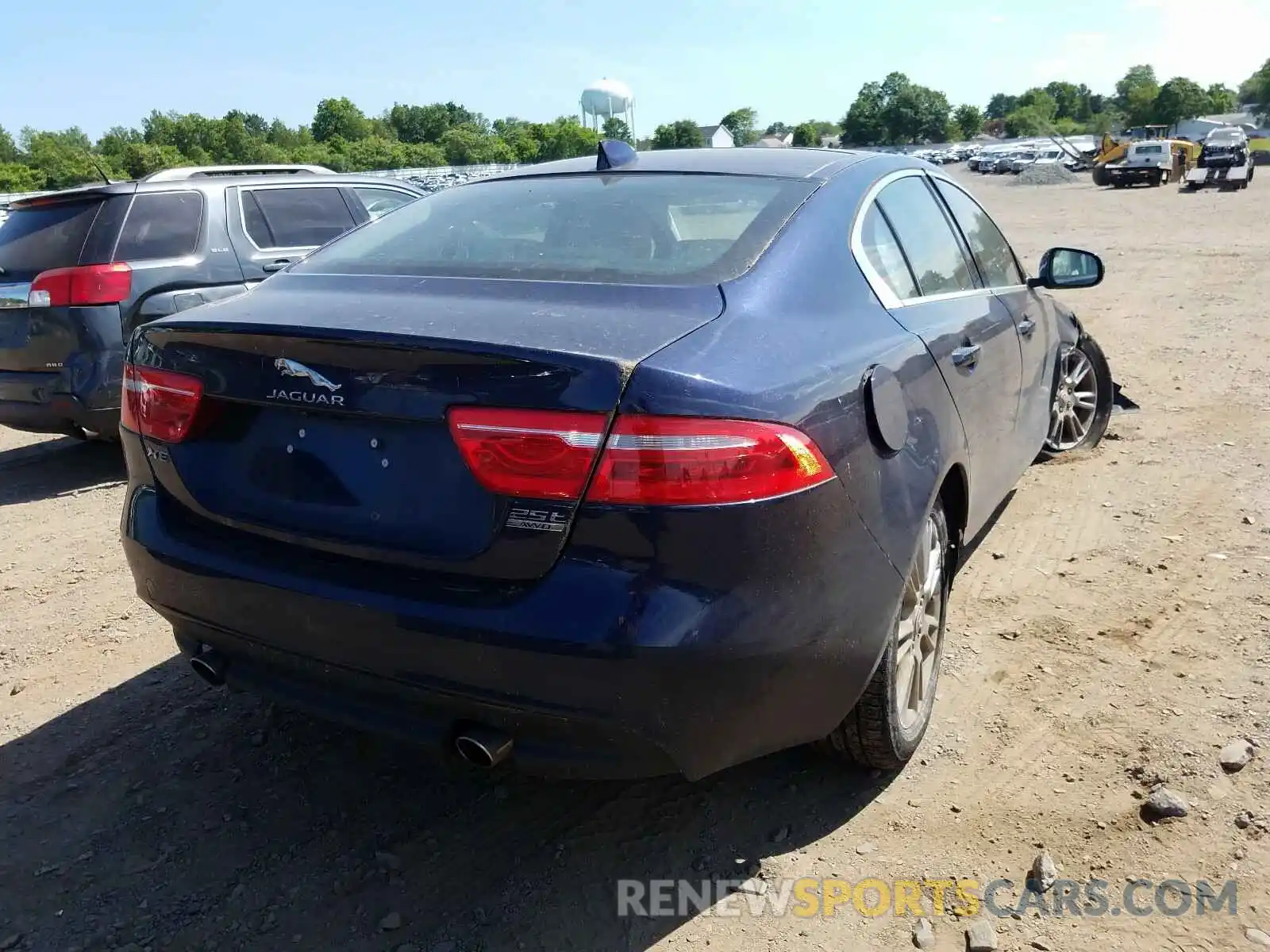 4 Photograph of a damaged car SAJAJ4FX9KCP44504 JAGUAR XE 2019