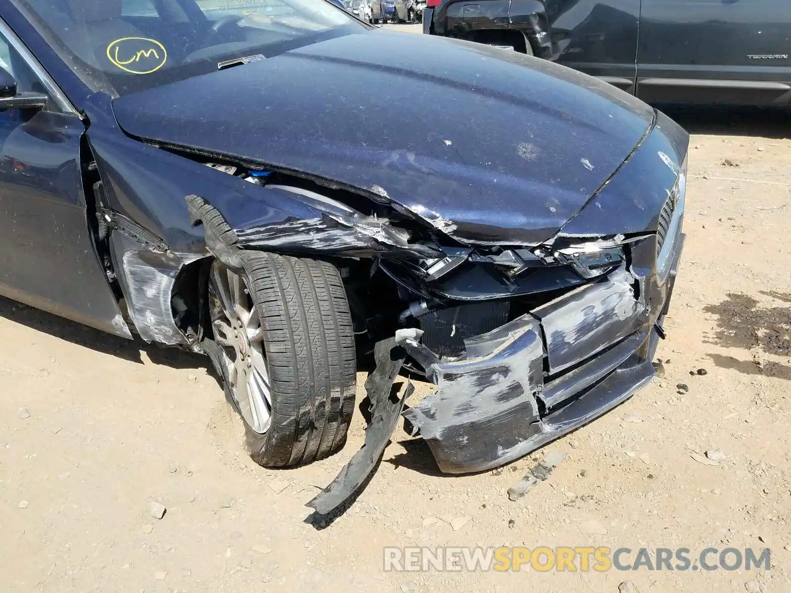 9 Photograph of a damaged car SAJAJ4FX9KCP44504 JAGUAR XE 2019