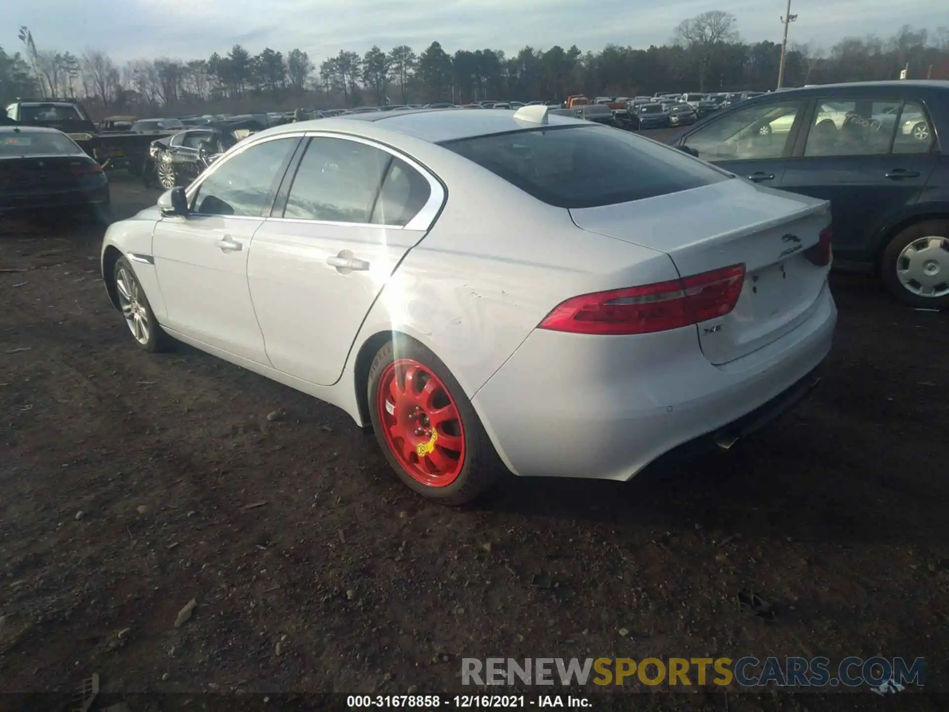 3 Photograph of a damaged car SAJAK4FX0KCP51273 JAGUAR XE 2019