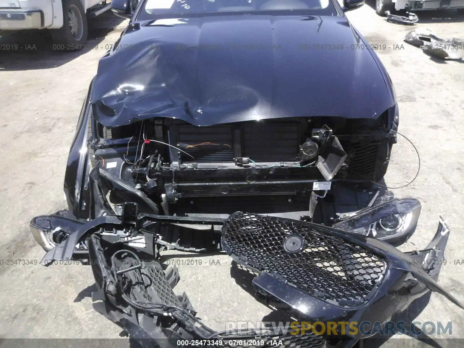 6 Photograph of a damaged car SAJAK4FX2KCP49184 JAGUAR XE 2019