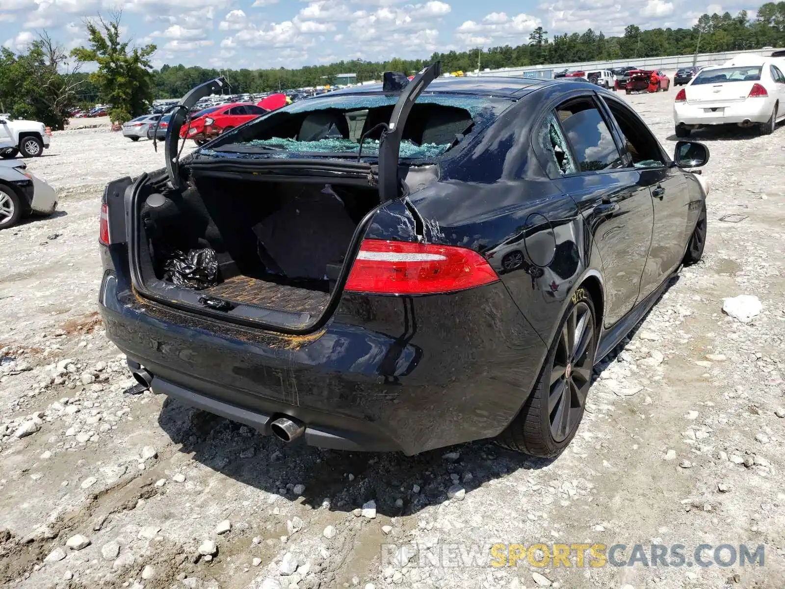 4 Photograph of a damaged car SAJAL4FX1KCP51621 JAGUAR XE 2019