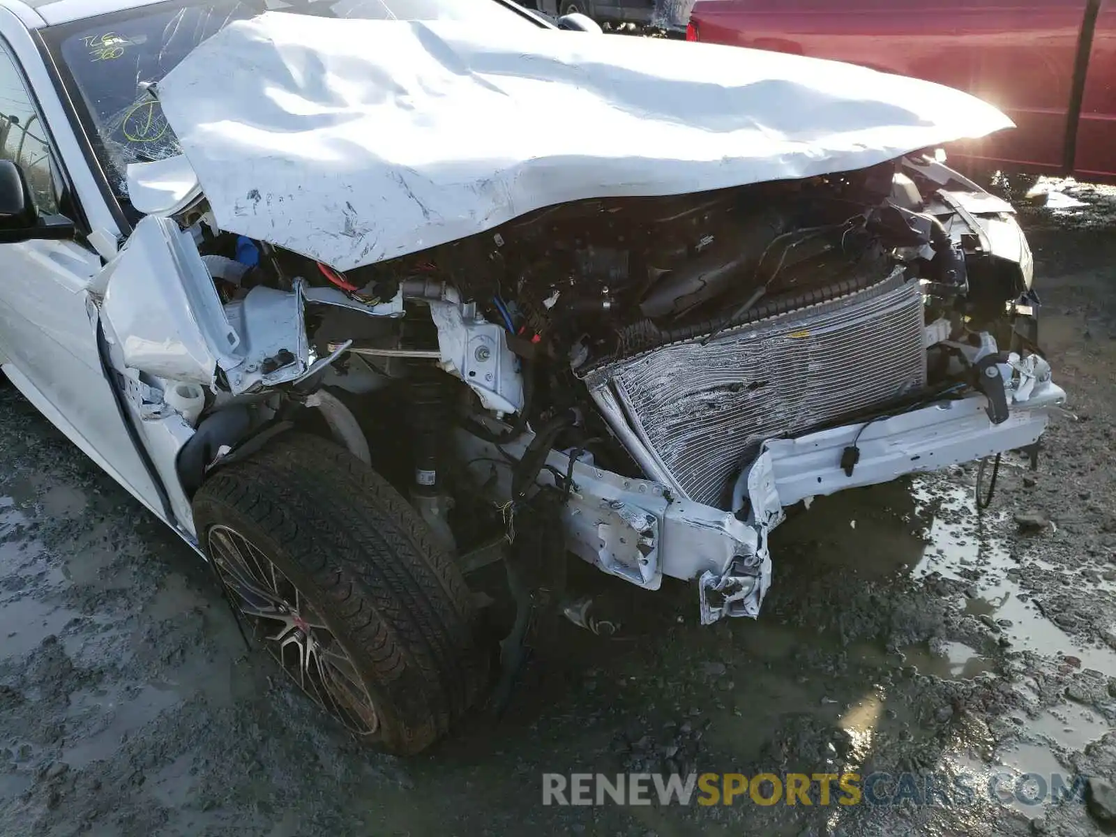 9 Photograph of a damaged car SAJAP4FX5KCP51612 JAGUAR XE 2019