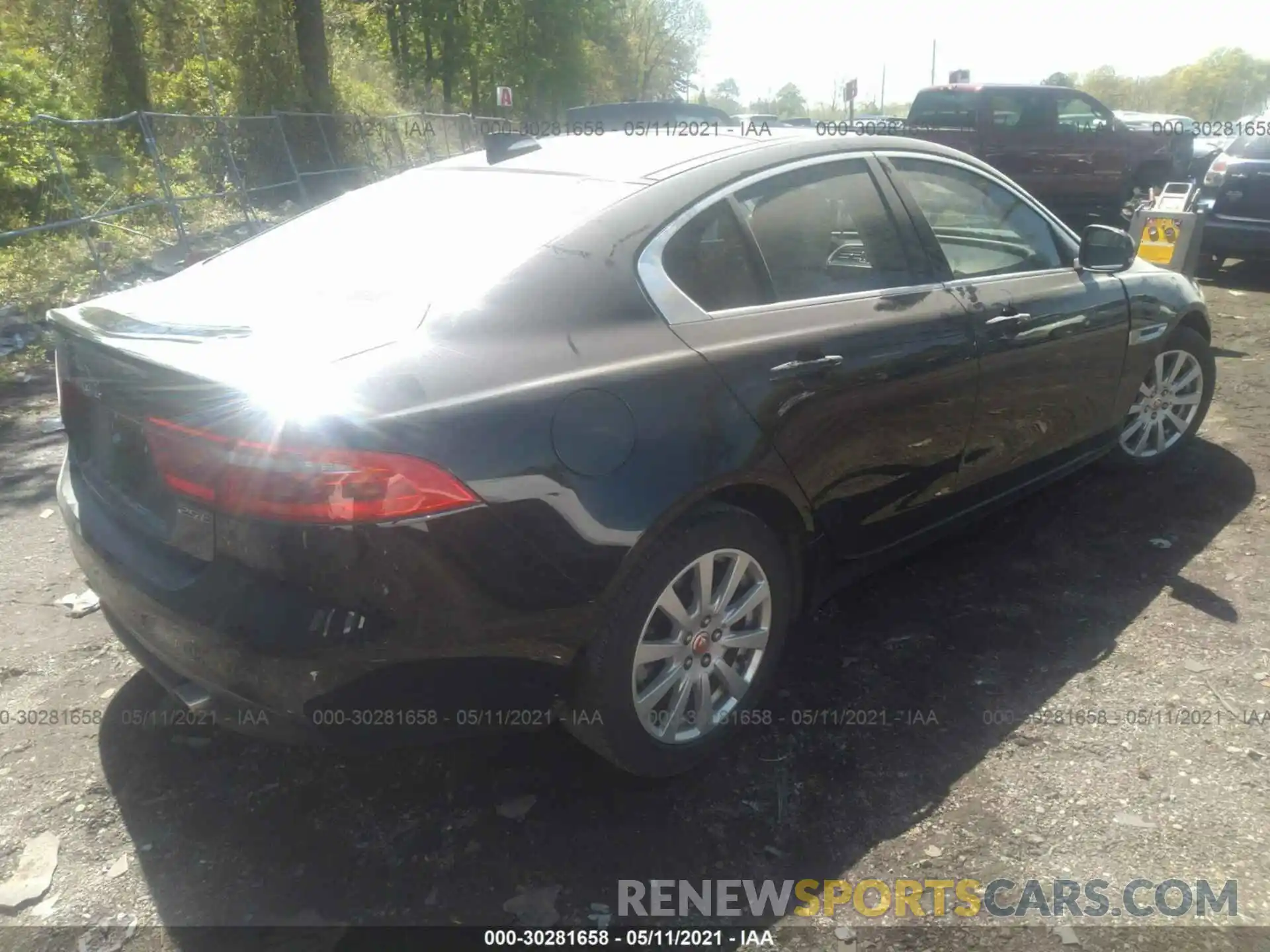 4 Photograph of a damaged car SAJAR4FX0KCP50426 JAGUAR XE 2019