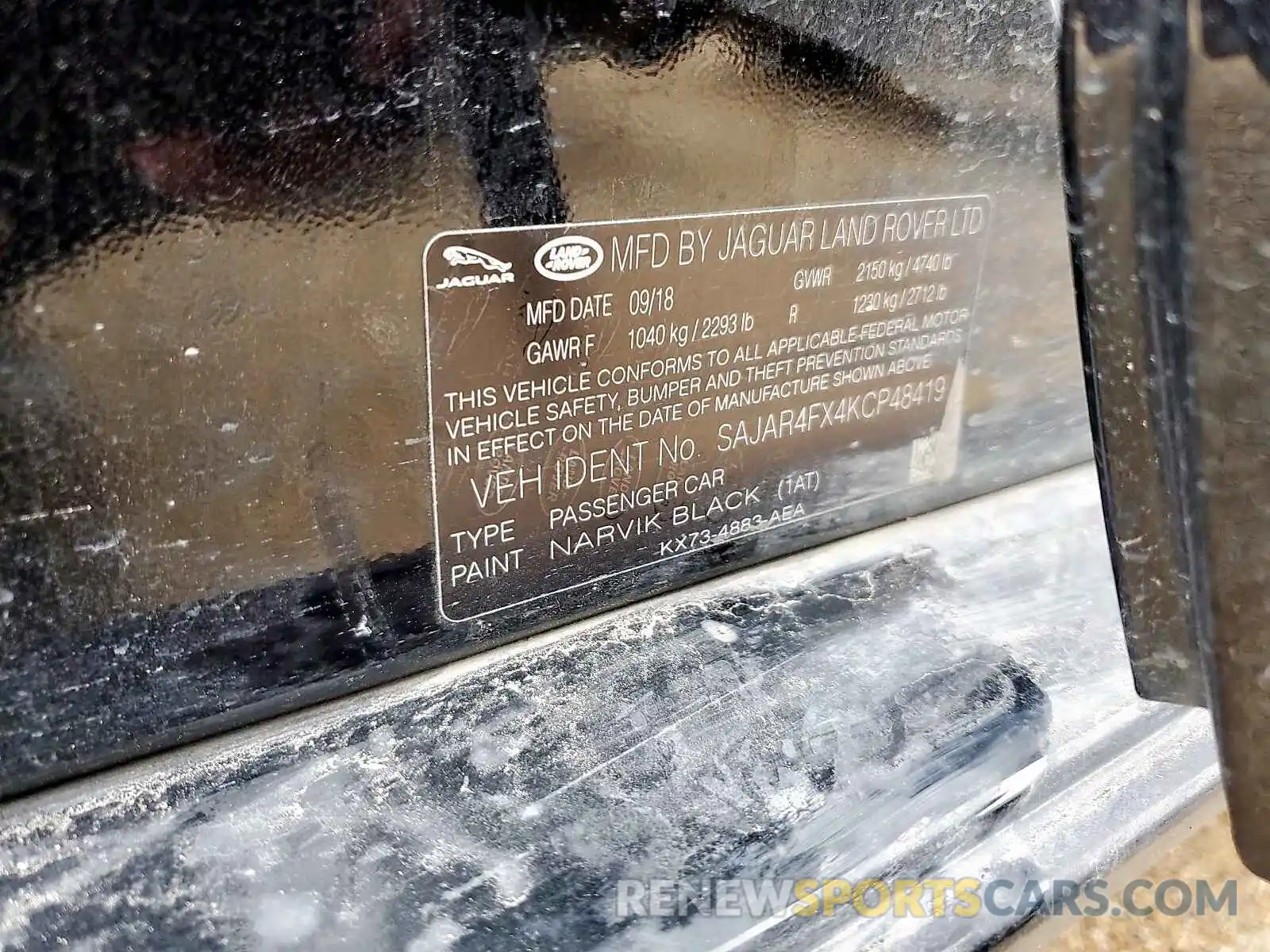 10 Photograph of a damaged car SAJAR4FX4KCP48419 JAGUAR XE 2019
