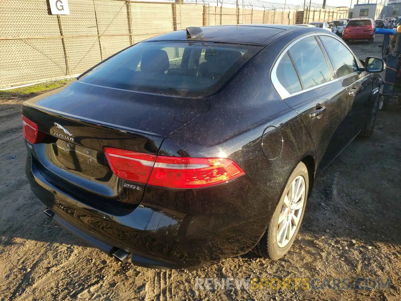 4 Фотография поврежденного автомобиля SAJAR4FX4KCP49778 JAGUAR XE 2019