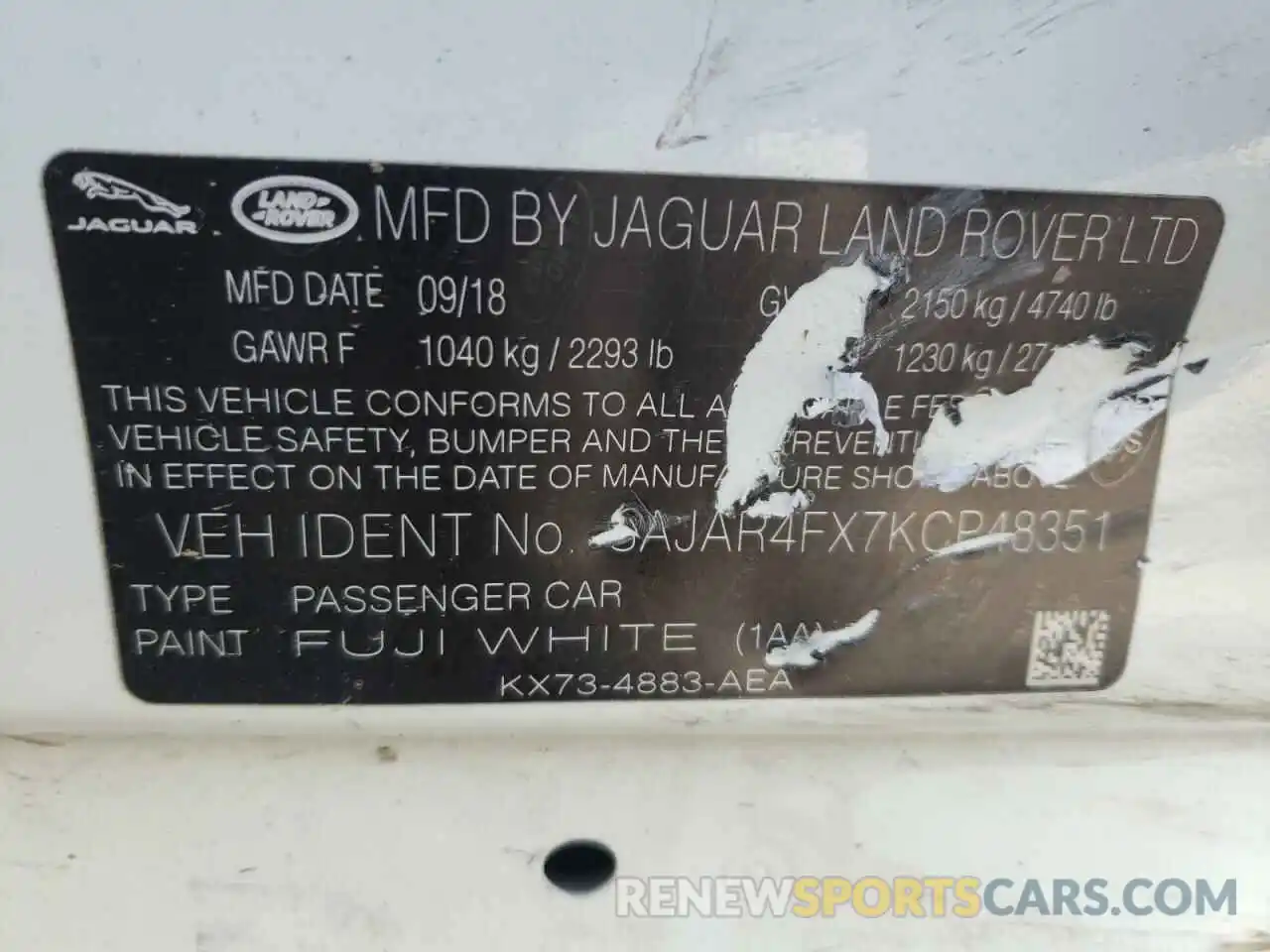 10 Photograph of a damaged car SAJAR4FX7KCP48351 JAGUAR XE 2019