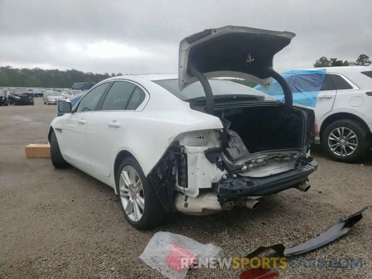 3 Photograph of a damaged car SAJAR4FX7KCP52061 JAGUAR XE 2019