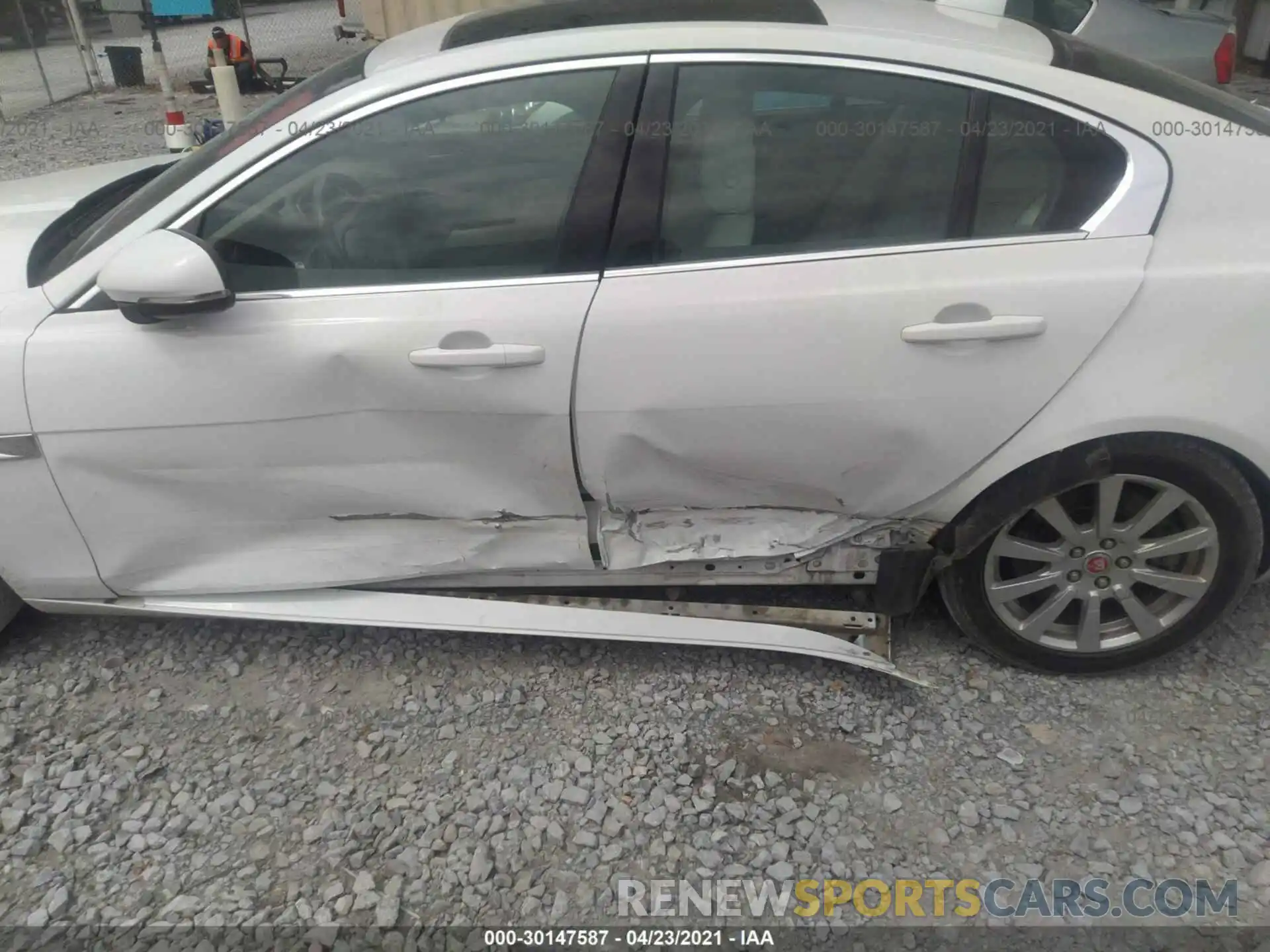 6 Photograph of a damaged car SAJAR4FX8KCP49038 JAGUAR XE 2019