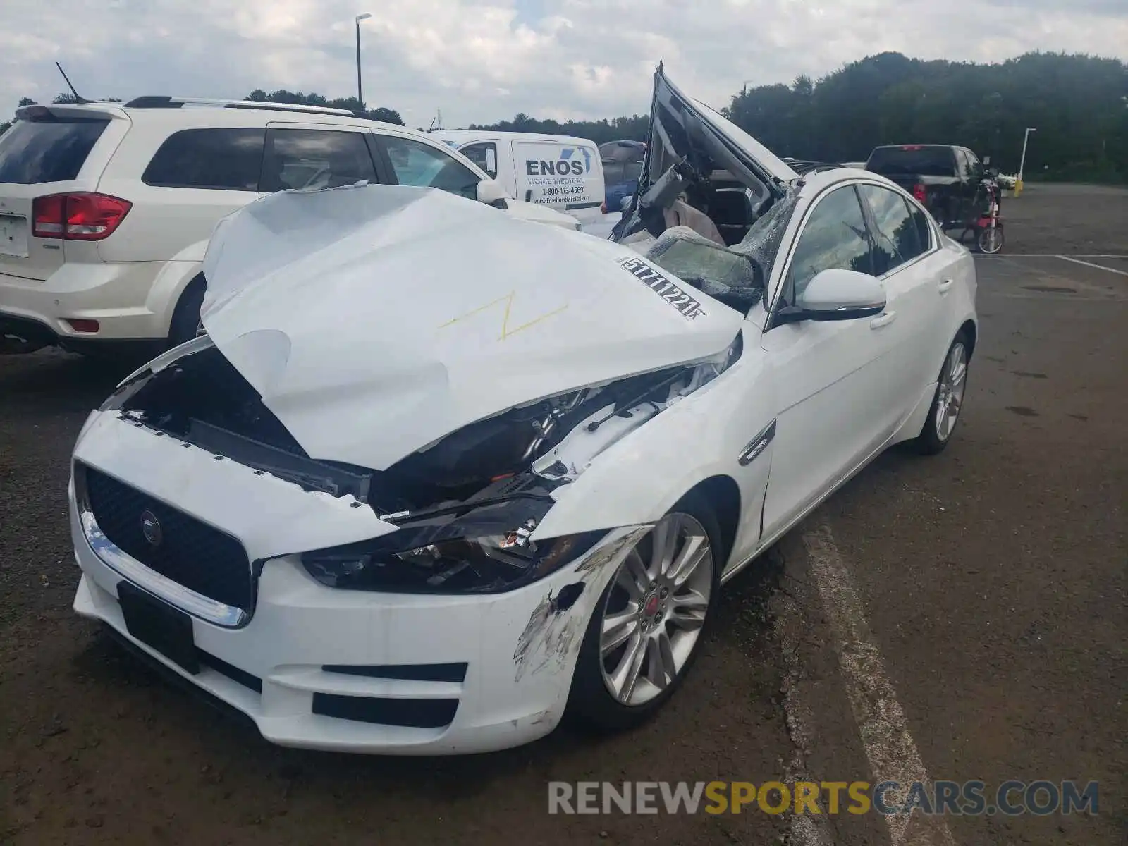 2 Photograph of a damaged car SAJAR4FX8KCP52232 JAGUAR XE 2019