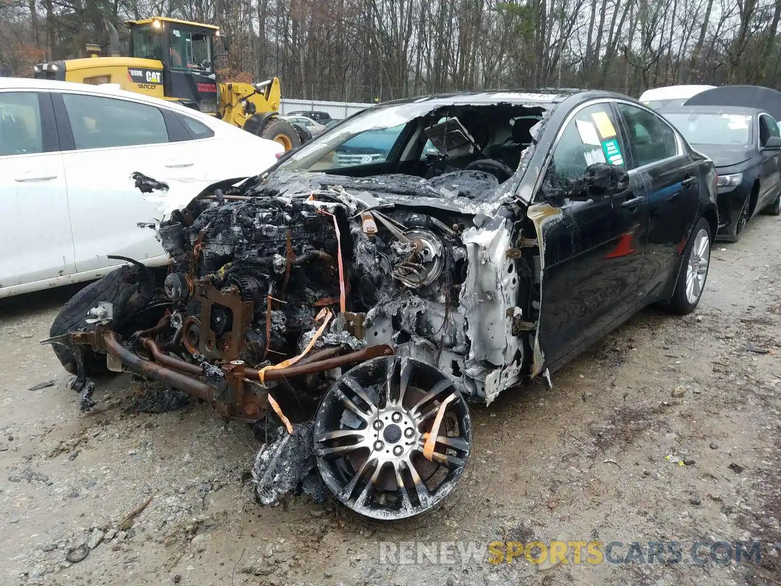 2 Photograph of a damaged car SAJAR4FX9KCP52594 JAGUAR XE 2019