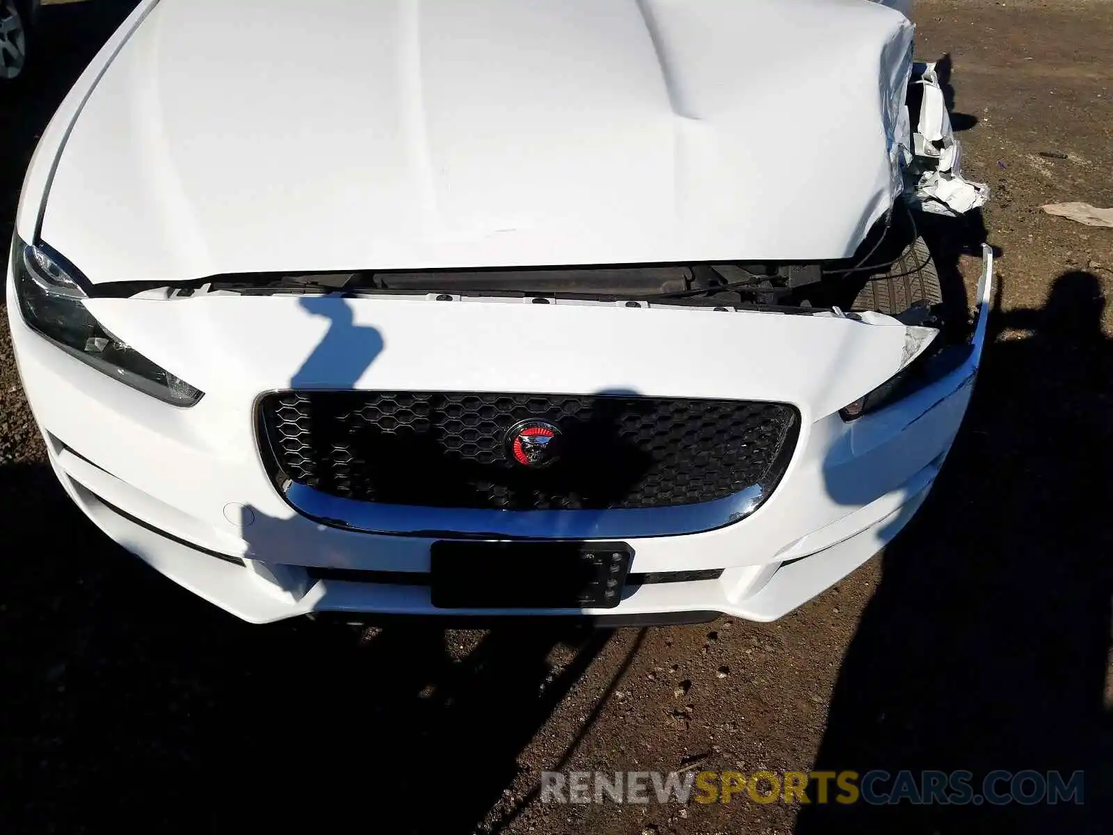 7 Photograph of a damaged car SAJAS4FX5KCP52824 JAGUAR XE 2019