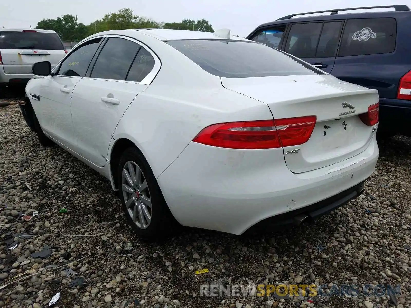 3 Photograph of a damaged car SAJAS4FX7KCP52386 JAGUAR XE 2019