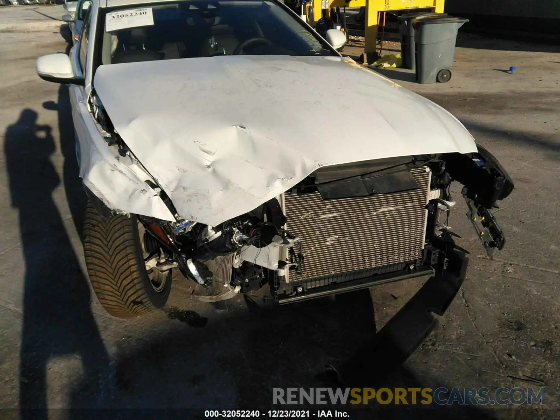 6 Photograph of a damaged car SAJAS4FXXKCP52494 JAGUAR XE 2019