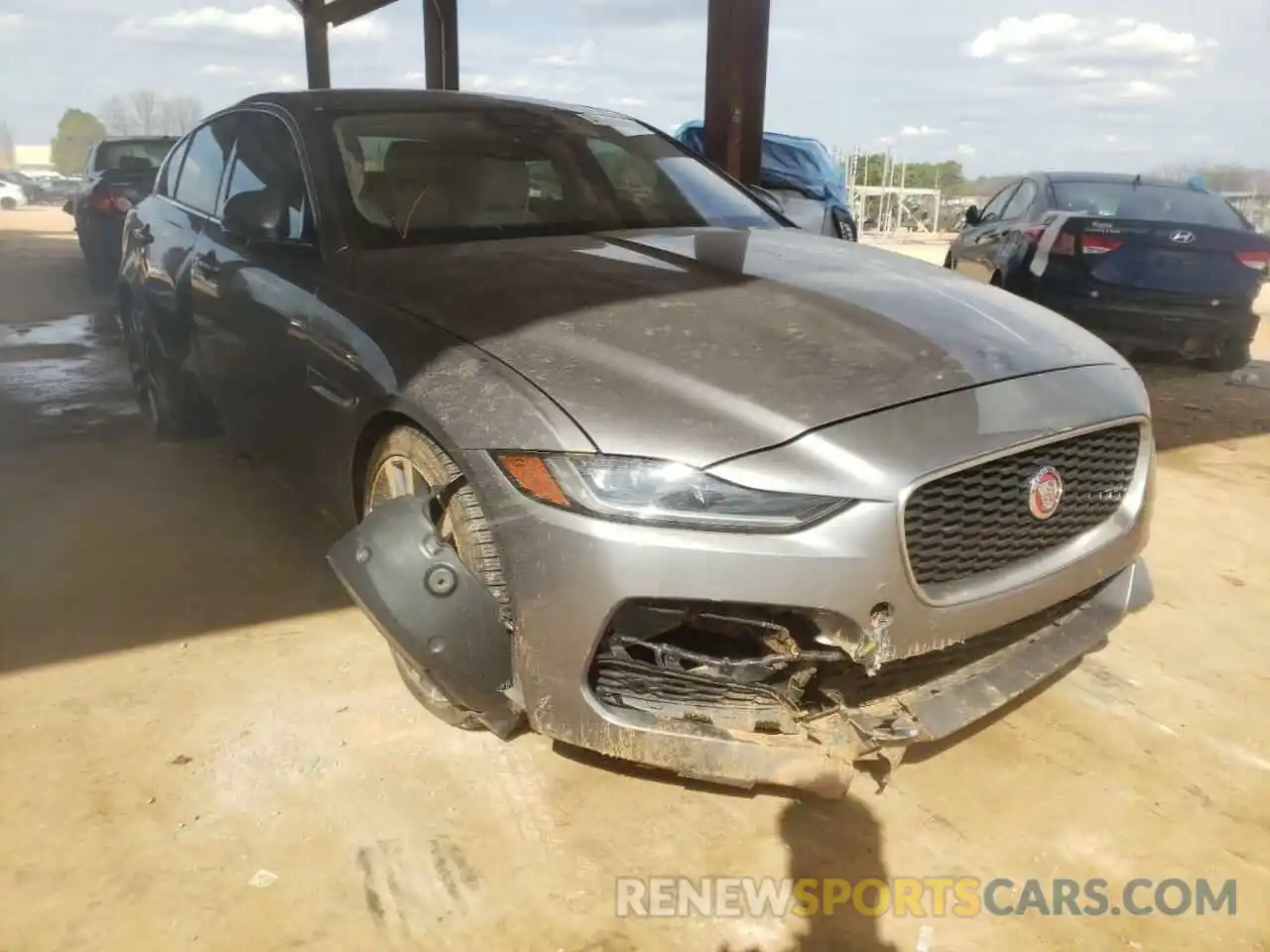 1 Photograph of a damaged car SAJAE4FX3LCP62907 JAGUAR XE 2020