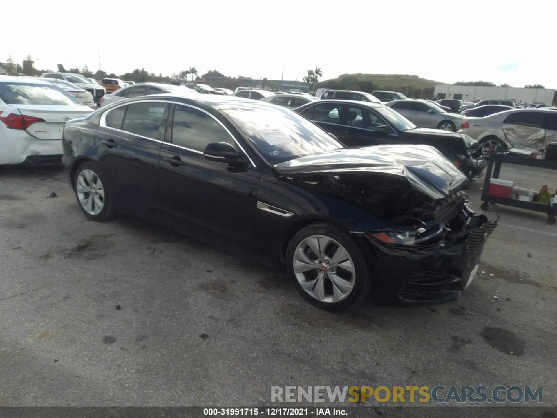 1 Photograph of a damaged car SAJAE4FX6LCP62870 JAGUAR XE 2020