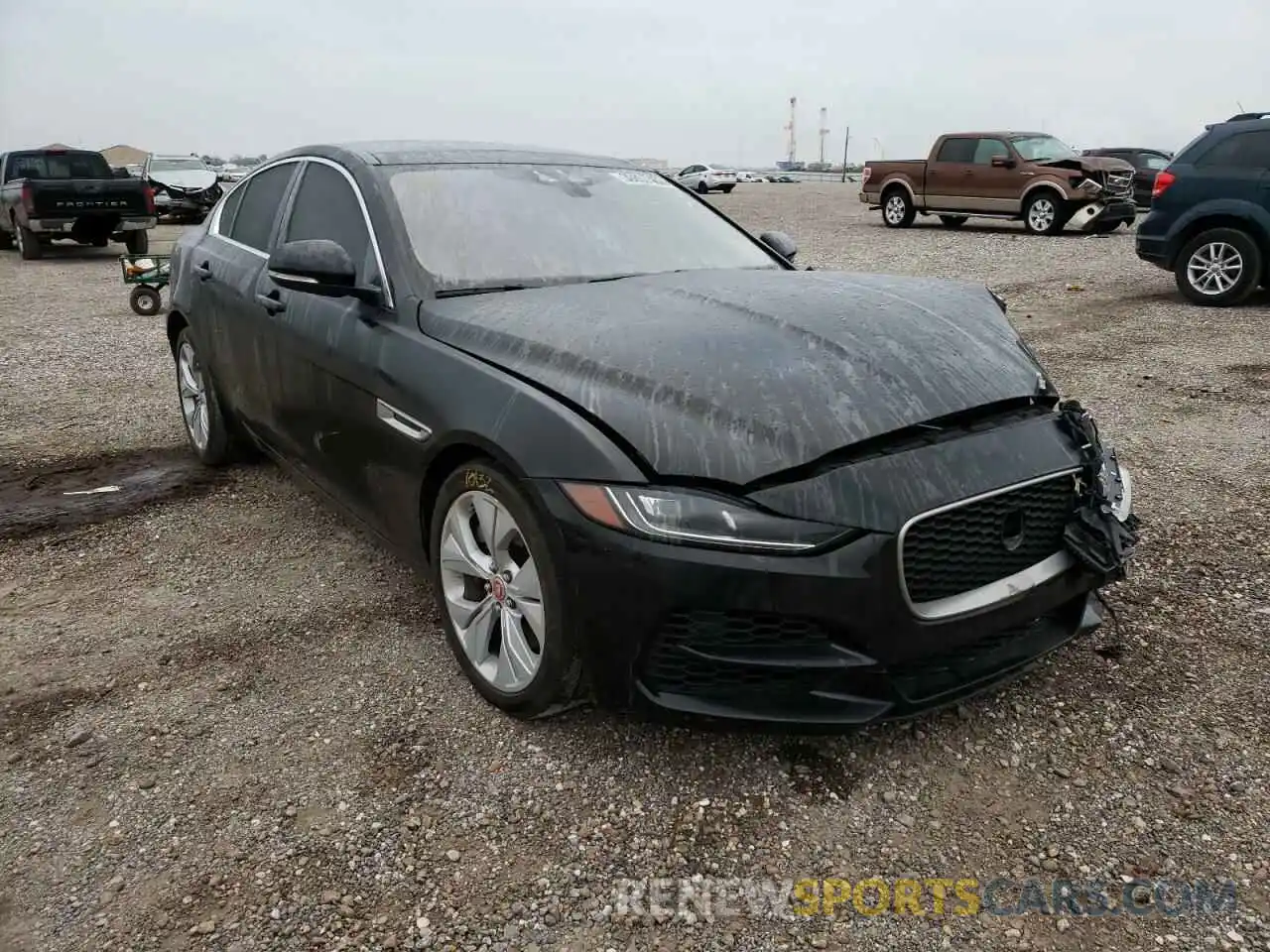 1 Фотография поврежденного автомобиля SAJAE4FX8LCP57265 JAGUAR XE 2020