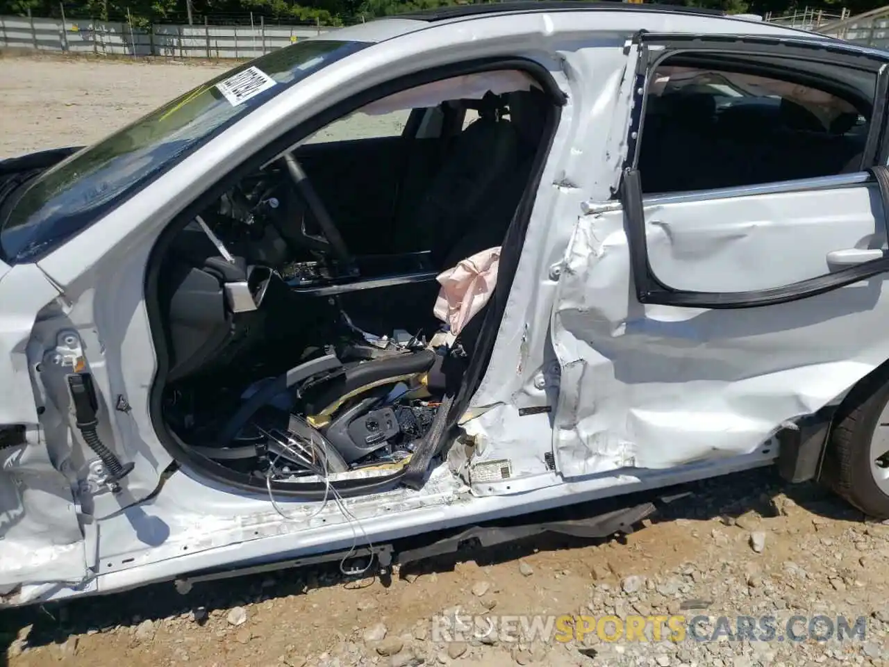 9 Photograph of a damaged car SAJAJ4FX0LCP56302 JAGUAR XE 2020