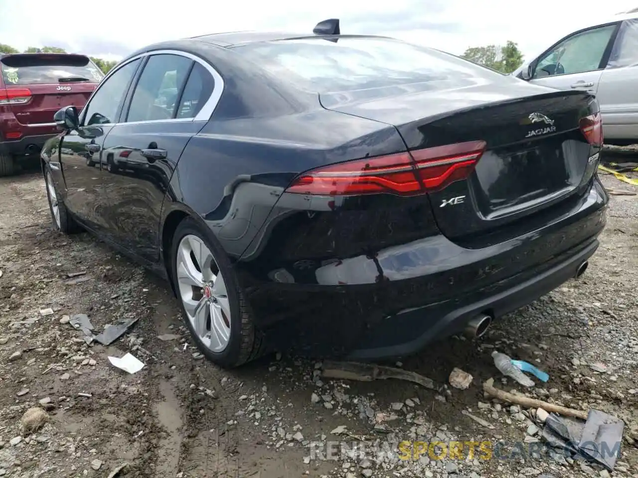 3 Photograph of a damaged car SAJAJ4FX2LCP64644 JAGUAR XE 2020