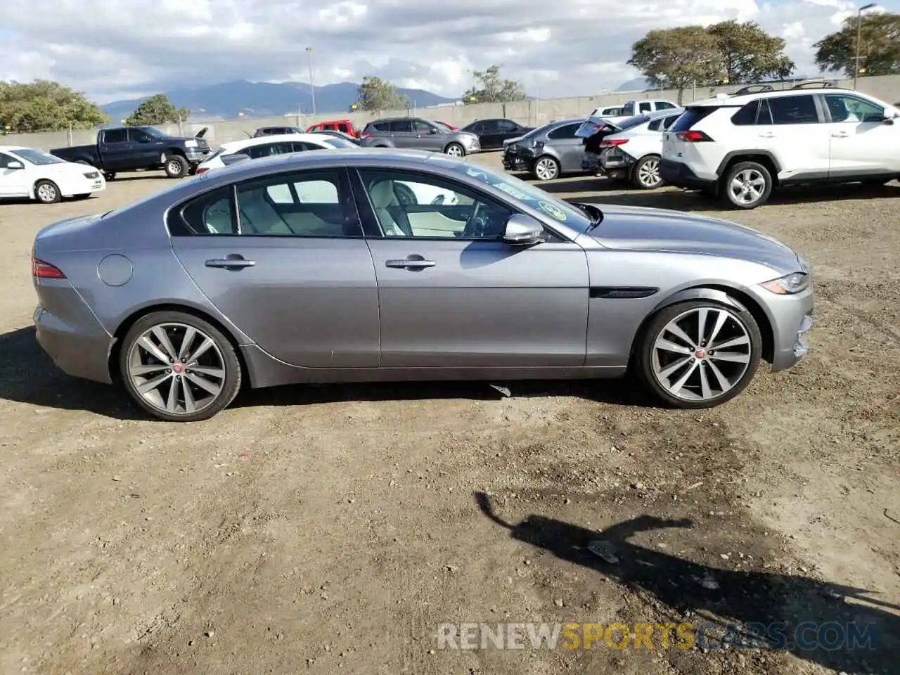 9 Photograph of a damaged car SAJAJ4FX4LCP62801 JAGUAR XE 2020