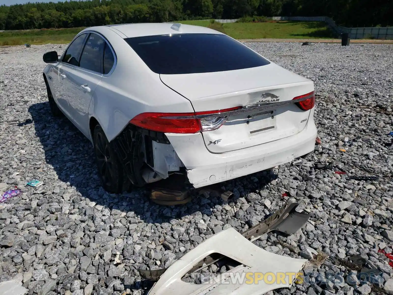 3 Photograph of a damaged car SAJBD4FX2KCY79383 JAGUAR XF 2019