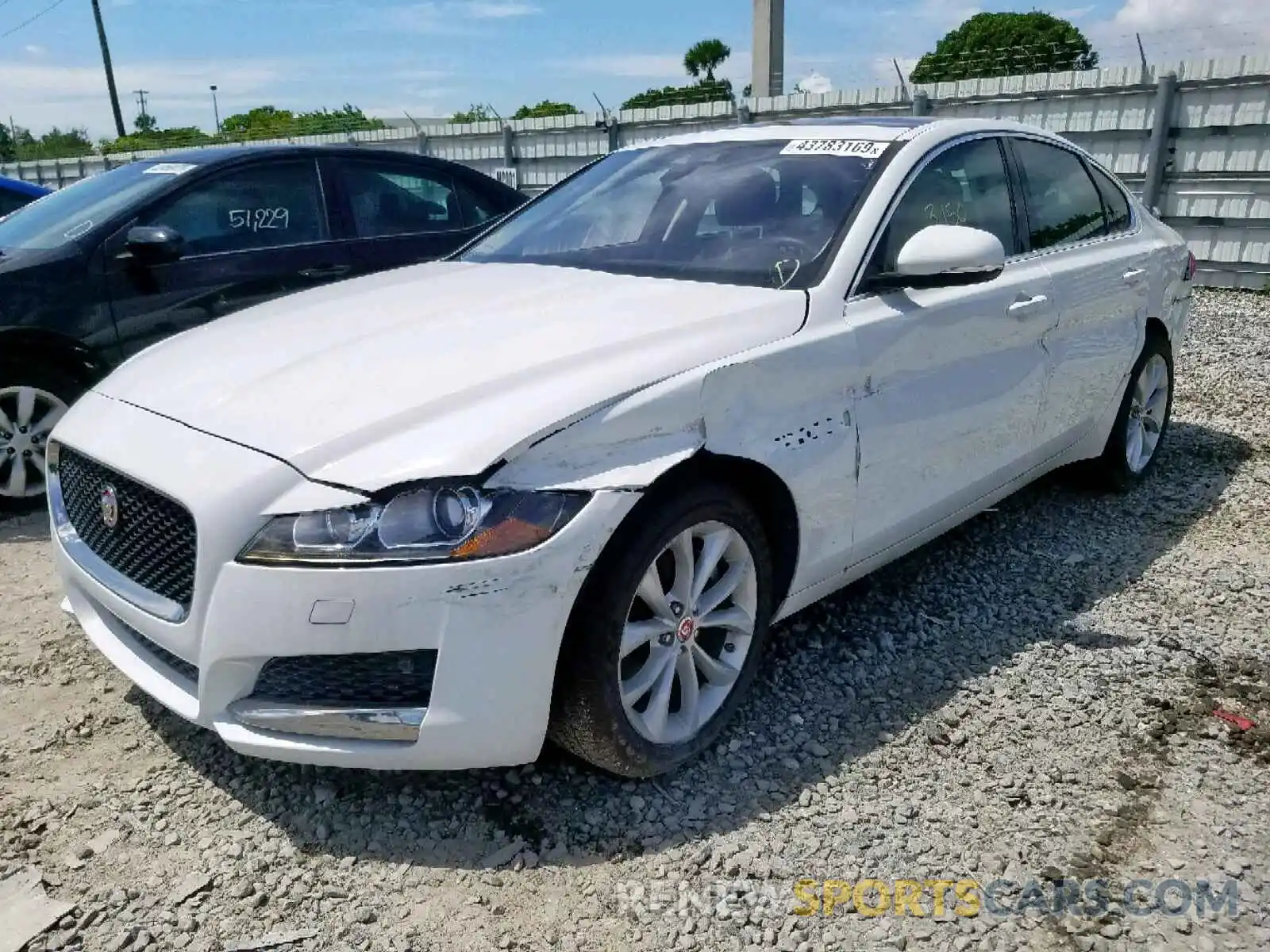 2 Photograph of a damaged car SAJBD4FX8KCY79078 JAGUAR XF 2019