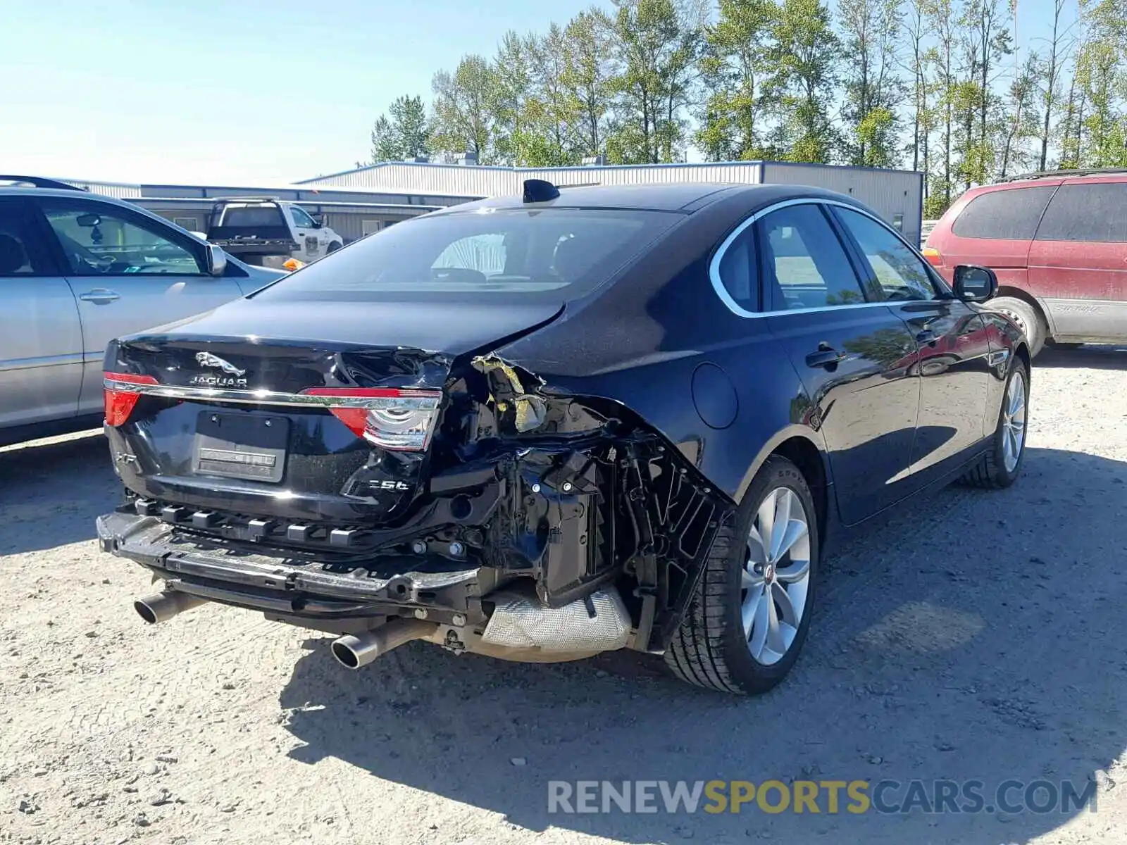 4 Photograph of a damaged car SAJBD4FX8KCY79159 JAGUAR XF 2019