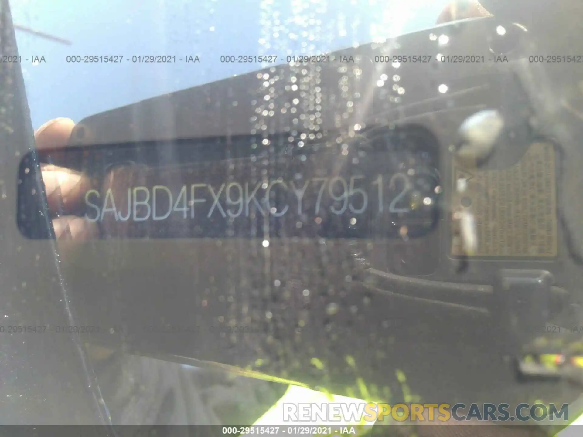 9 Фотография поврежденного автомобиля SAJBD4FX9KCY79512 JAGUAR XF 2019