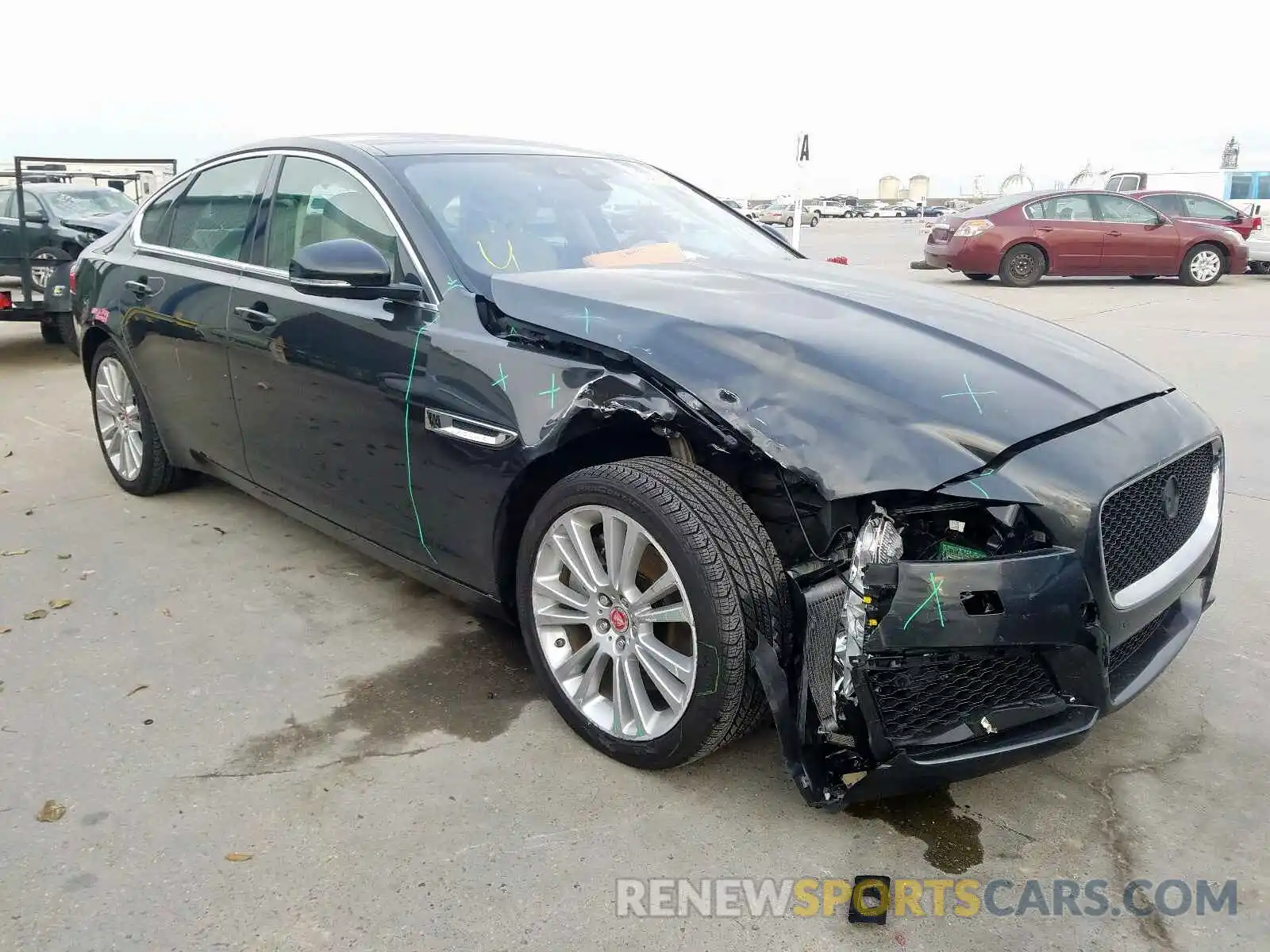 1 Фотография поврежденного автомобиля SAJBD4GX1KCY81429 JAGUAR XF 2019