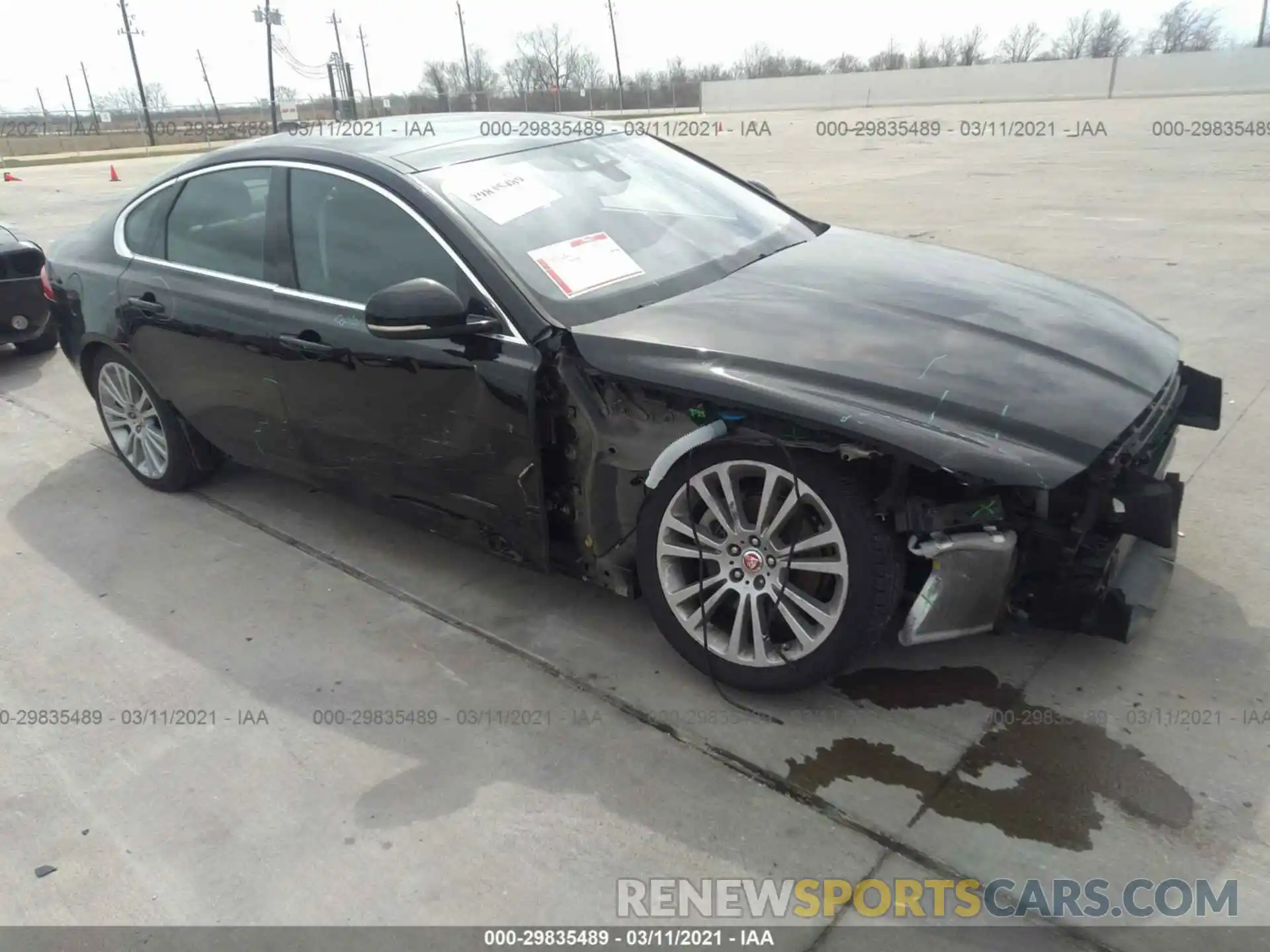 1 Photograph of a damaged car SAJBE4FX0KCY78262 JAGUAR XF 2019