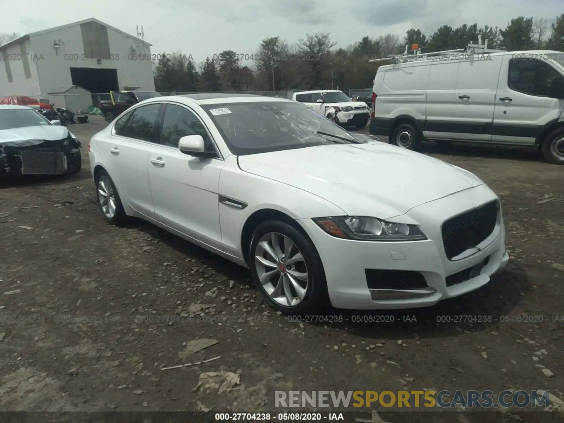 1 Фотография поврежденного автомобиля SAJBJ4FX2KCY79568 JAGUAR XF 2019