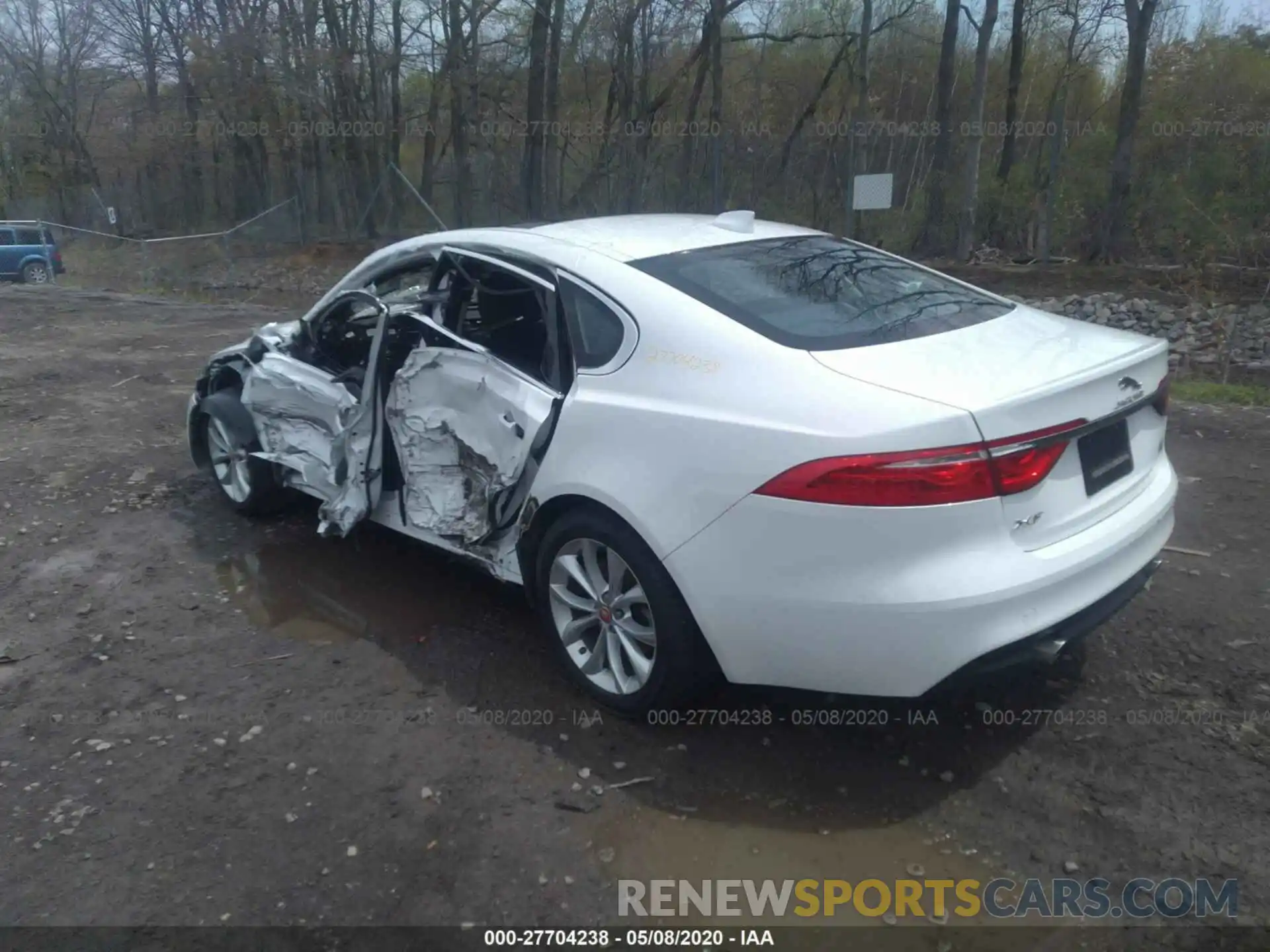 3 Photograph of a damaged car SAJBJ4FX2KCY79568 JAGUAR XF 2019