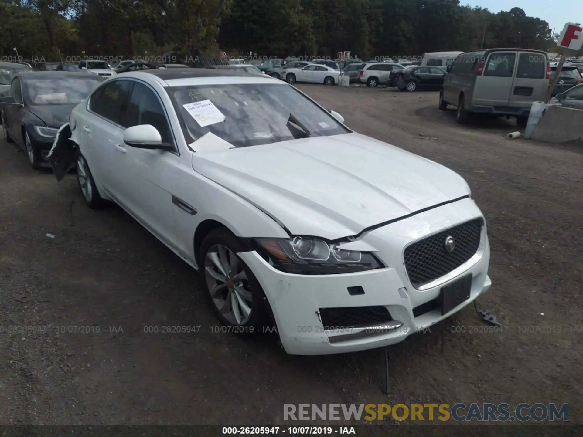 1 Photograph of a damaged car SAJBJ4FX3KCY79546 JAGUAR XF 2019