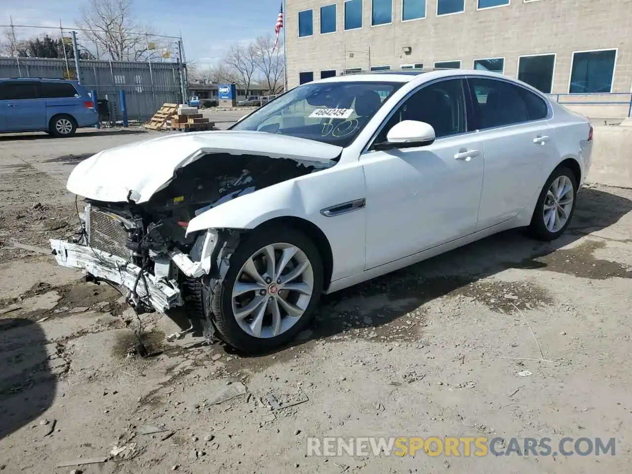 1 Photograph of a damaged car SAJBJ4FX8KCY79199 JAGUAR XF 2019