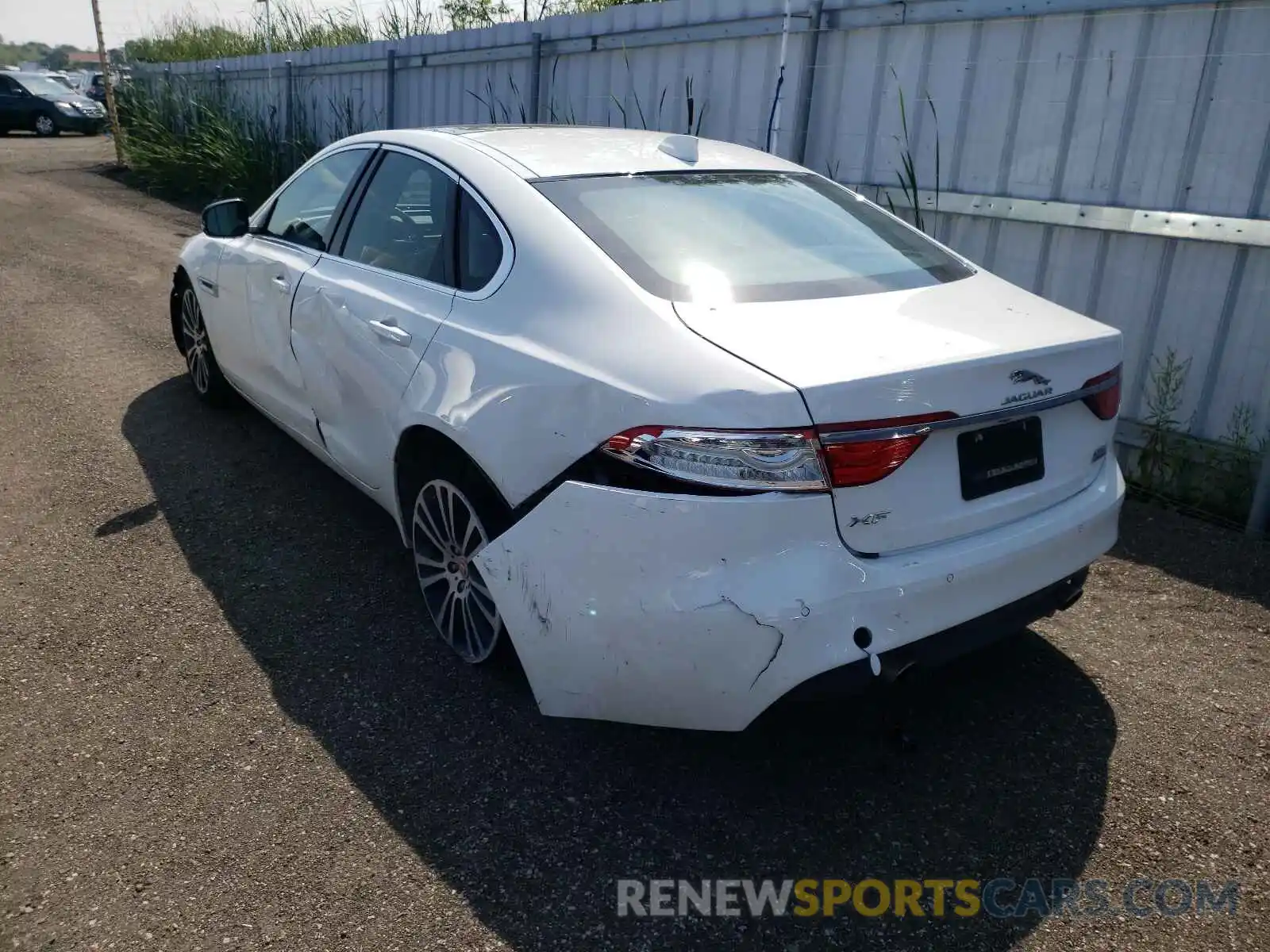 3 Photograph of a damaged car SAJBK4FX4KCY78161 JAGUAR XF 2019