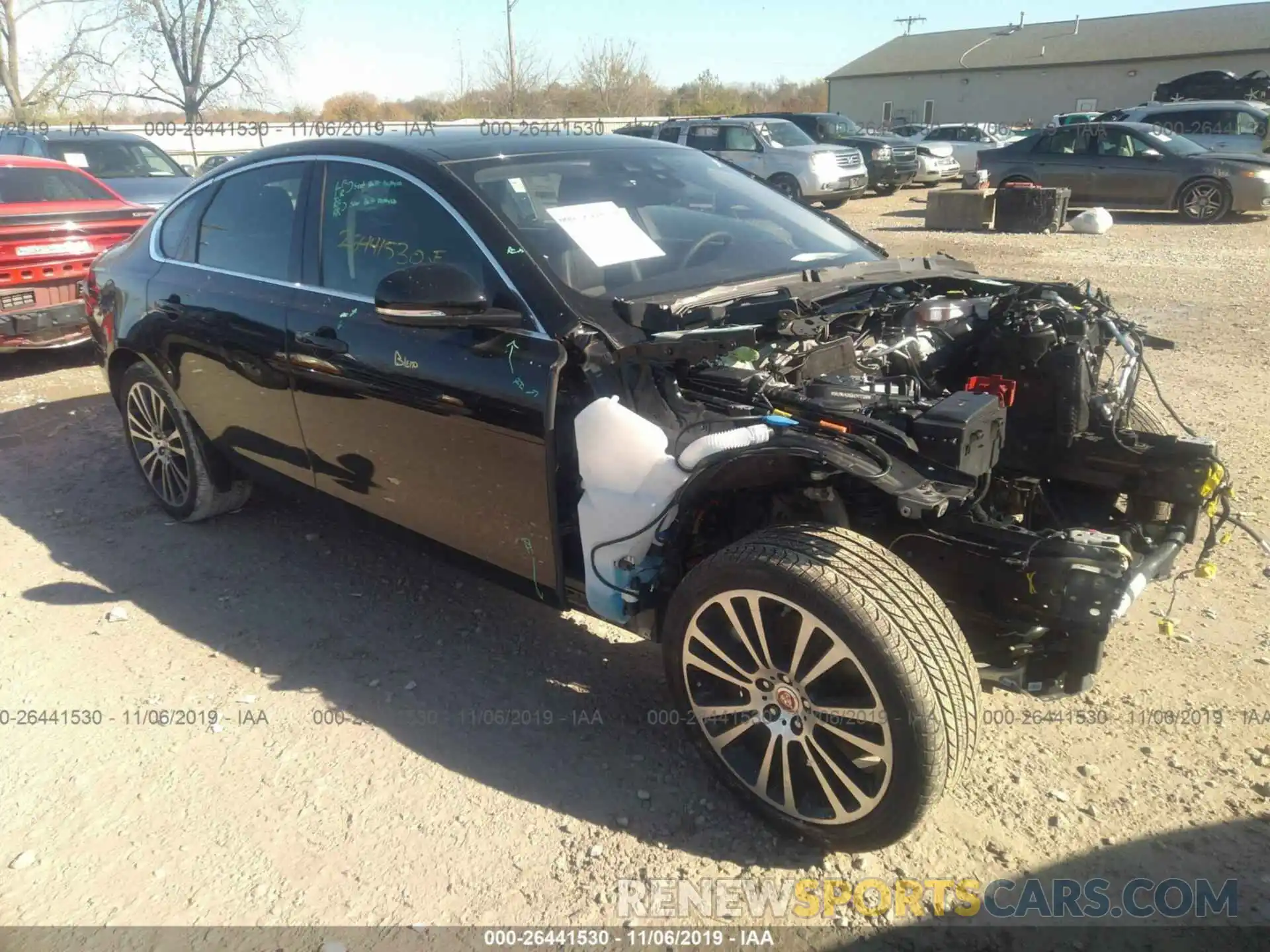 1 Photograph of a damaged car SAJBK4GX6KCY77530 JAGUAR XF 2019