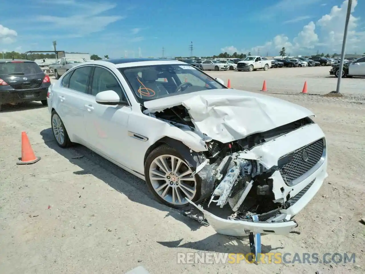 1 Photograph of a damaged car SAJBE4FX4LCY84843 JAGUAR XF 2020