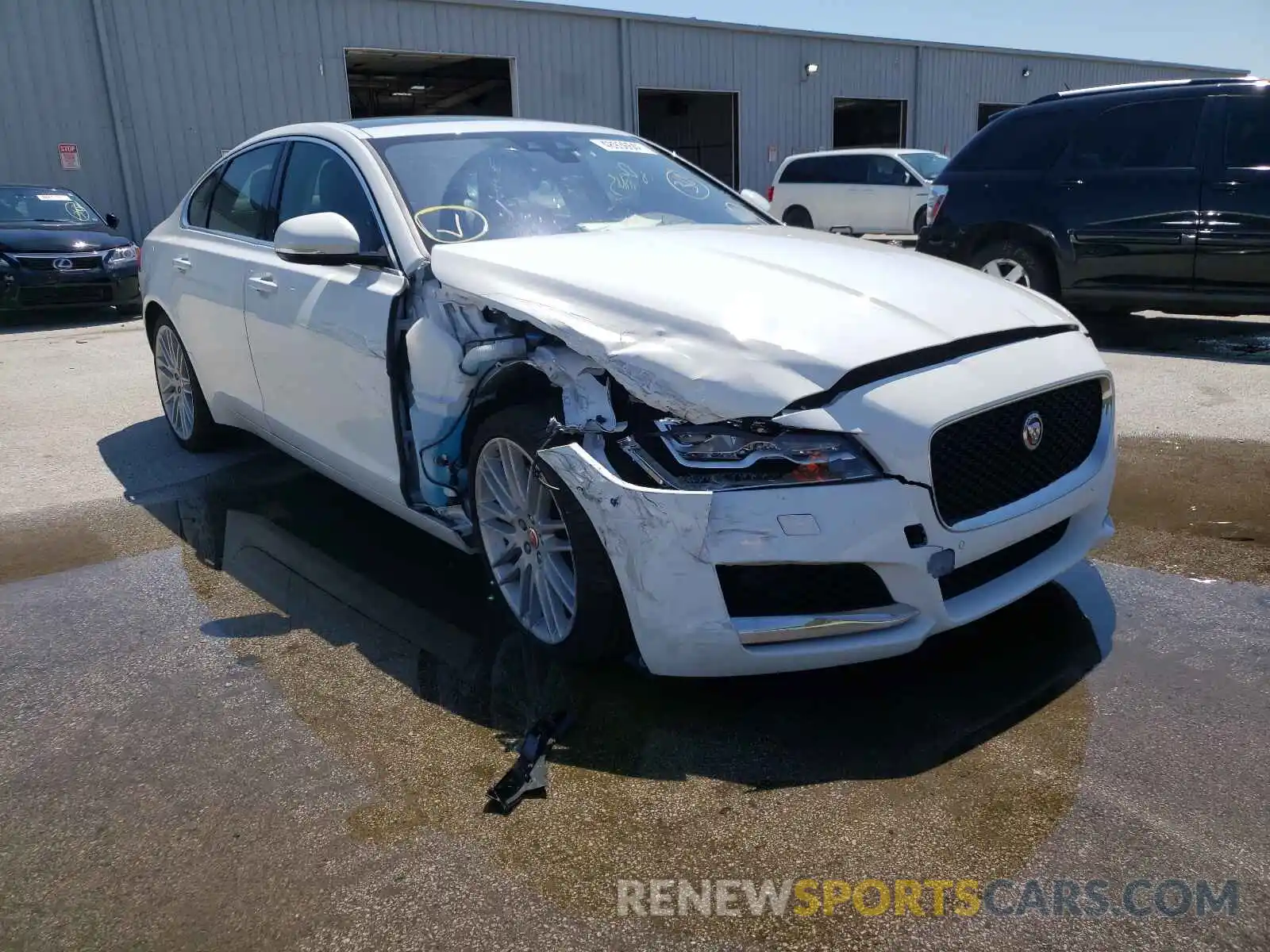 1 Photograph of a damaged car SAJBK4FXXLCY83382 JAGUAR XF 2020