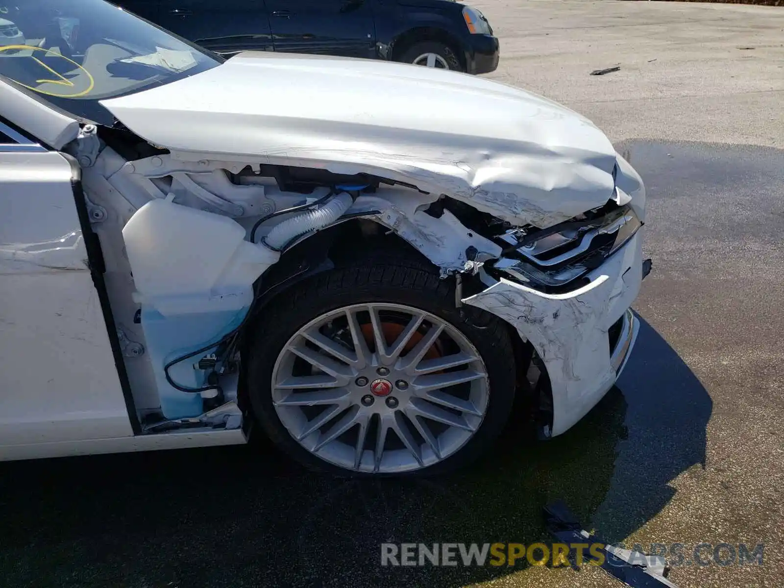 9 Photograph of a damaged car SAJBK4FXXLCY83382 JAGUAR XF 2020