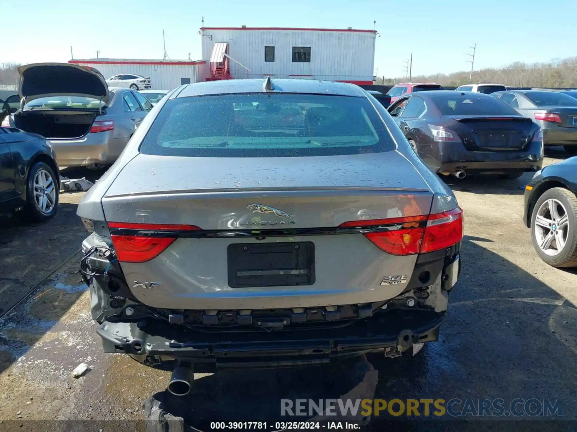 16 Photograph of a damaged car SAJBX4GX7LCY86255 JAGUAR XF 2020