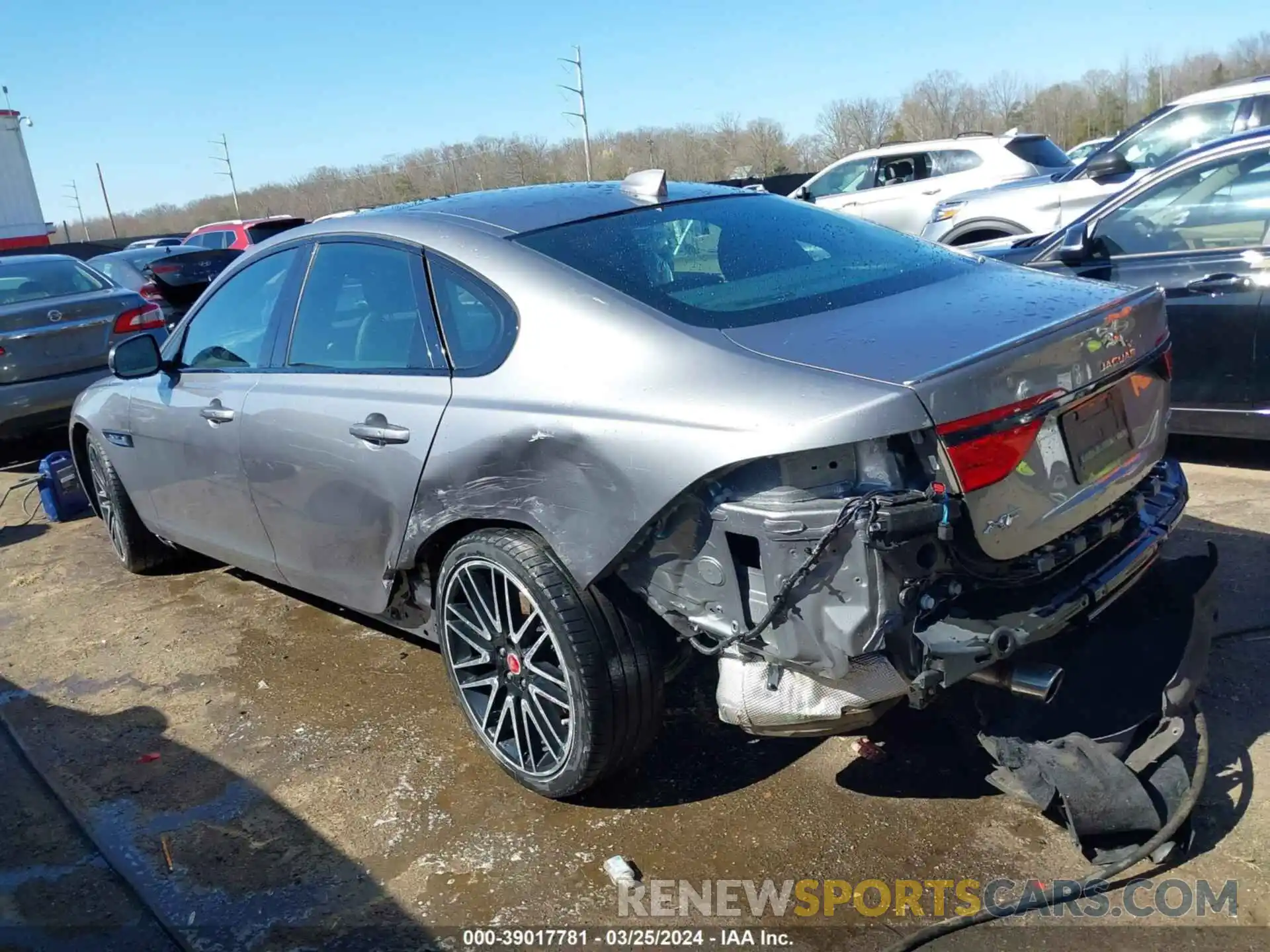 3 Photograph of a damaged car SAJBX4GX7LCY86255 JAGUAR XF 2020