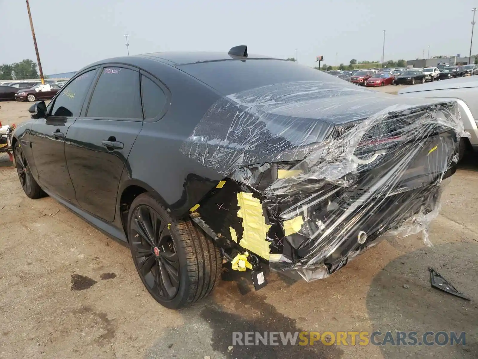 3 Photograph of a damaged car SAJBL4GX1MCY88466 JAGUAR XF 2021