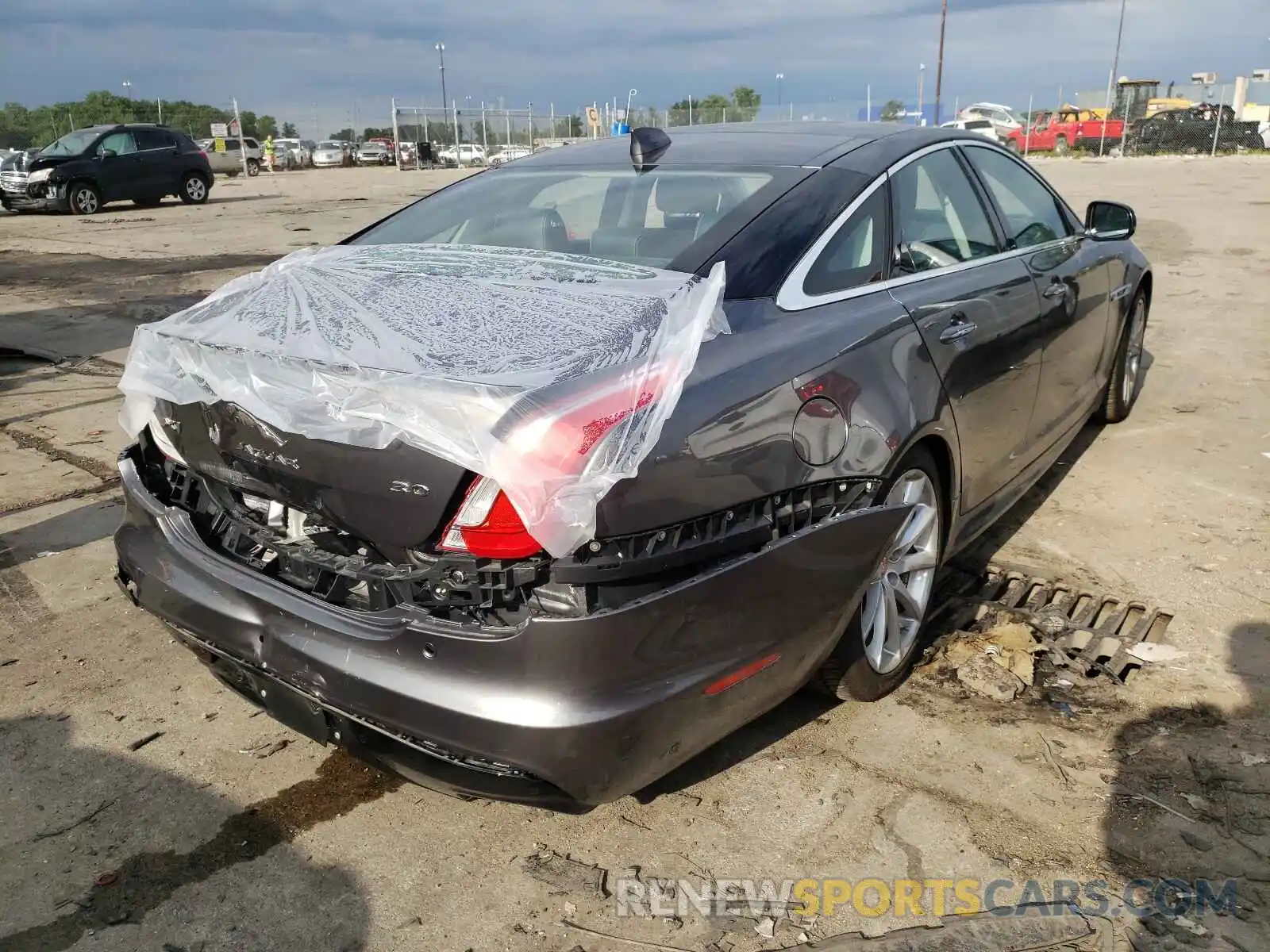 4 Photograph of a damaged car SAJWA1C78K8W19554 JAGUAR XJ 2019