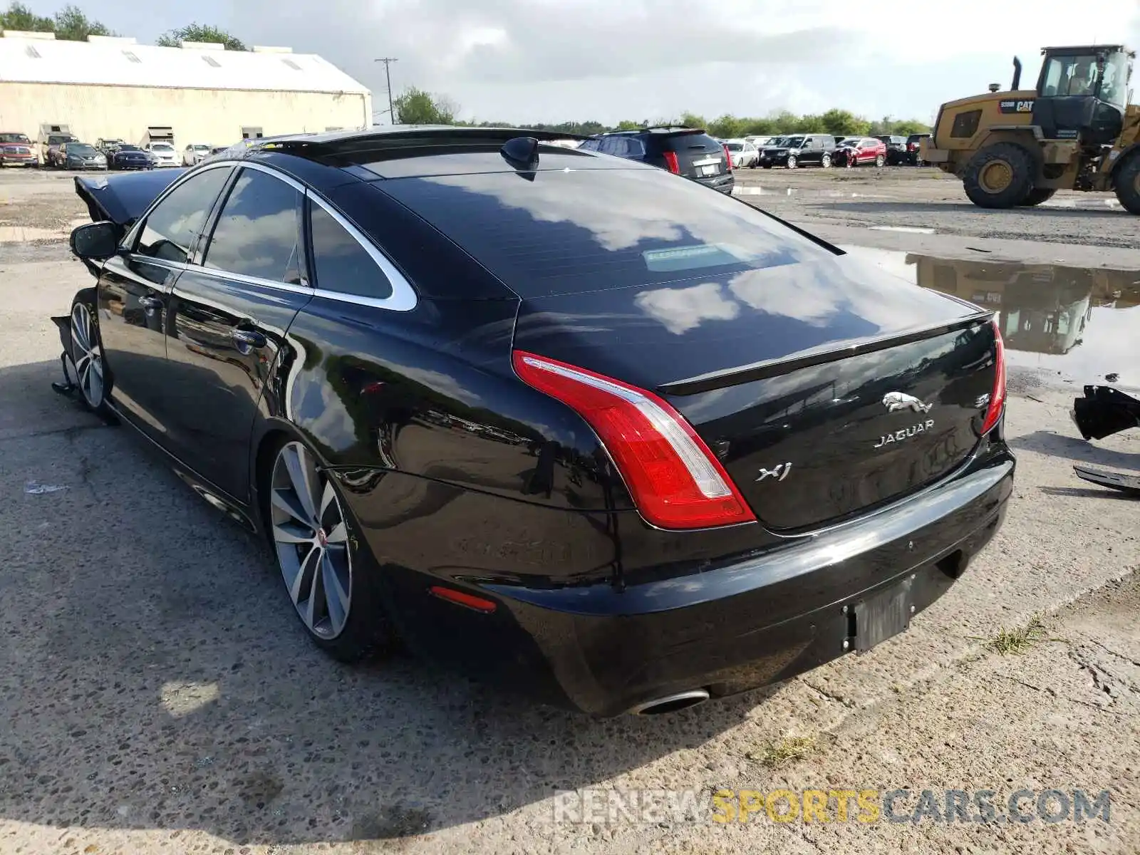 3 Photograph of a damaged car SAJWA1C7XK8W18096 JAGUAR XJ 2019