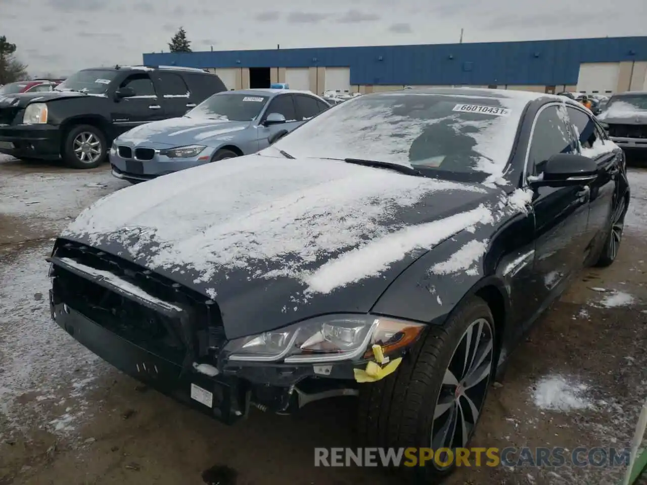 2 Photograph of a damaged car SAJWA2G71K8W18651 JAGUAR XJ 2019