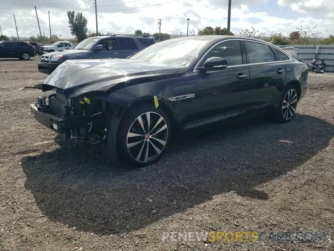 2 Photograph of a damaged car SAJWA2G76K8W21612 JAGUAR XJ 2019