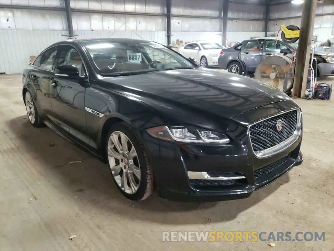 1 Photograph of a damaged car SAJWJ1CD8K8W21522 JAGUAR XJ 2019