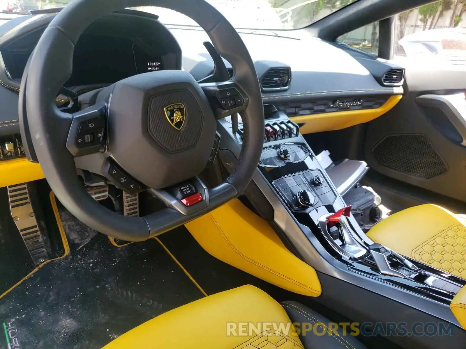 14 Photograph of a damaged car ZHWUC2ZF1KLA11869 LAMBORGHINI ALL MODELS 2019