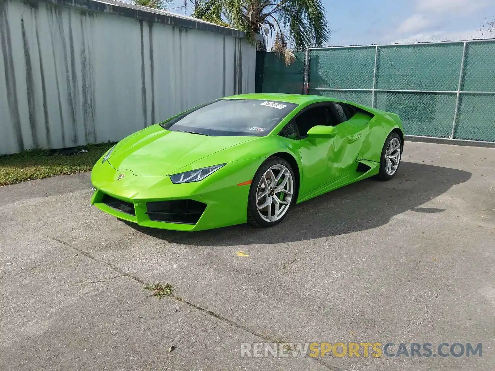 2 Фотография поврежденного автомобиля ZHWUC2ZFXKLA11384 LAMBORGHINI ALL MODELS 2019