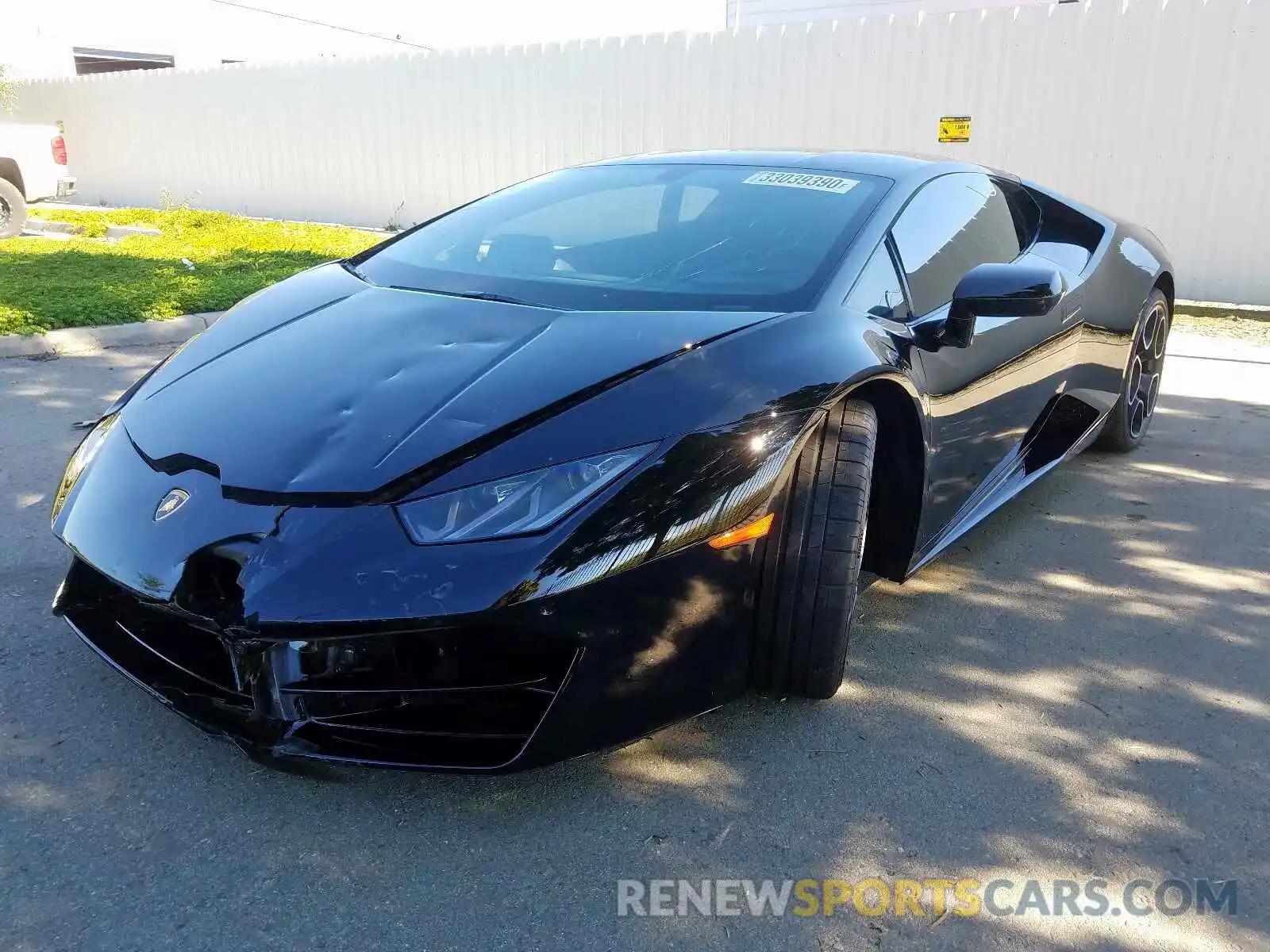 2 Photograph of a damaged car ZHWUC2ZFXKLA12440 LAMBORGHINI ALL MODELS 2019